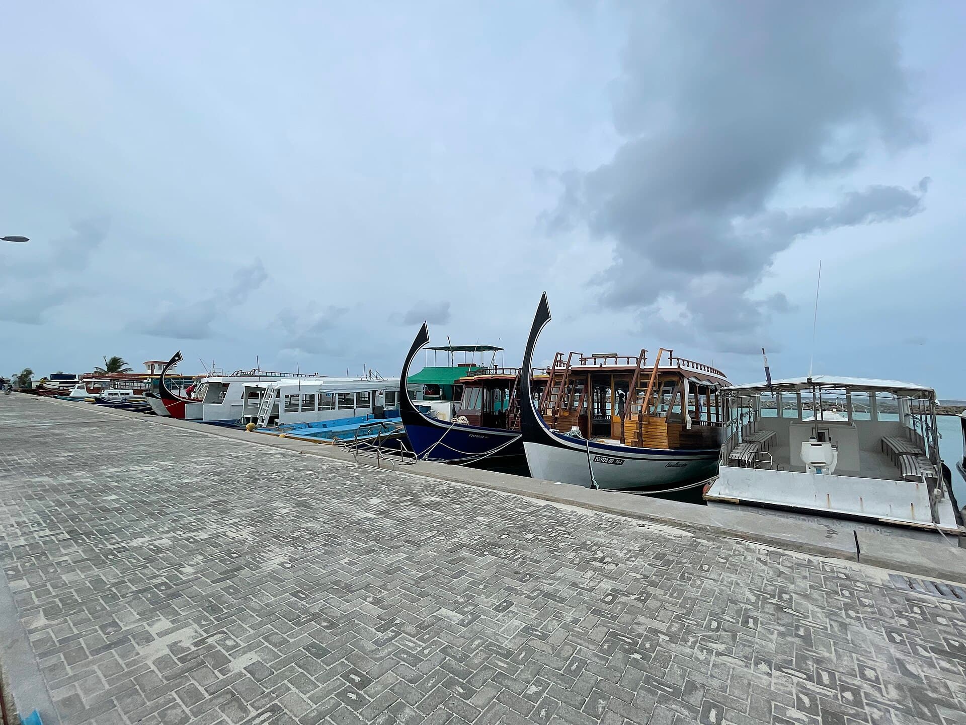 Dhangethi port
